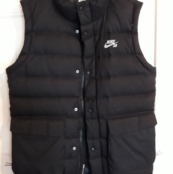 nike sb vest